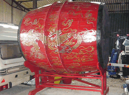 Chinese Drum for Hire ... Musical Instrument or spectacular prop  www.chinese-theme-props.co.uk